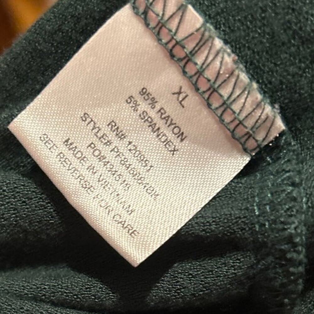 Top - Picture 3 of 3